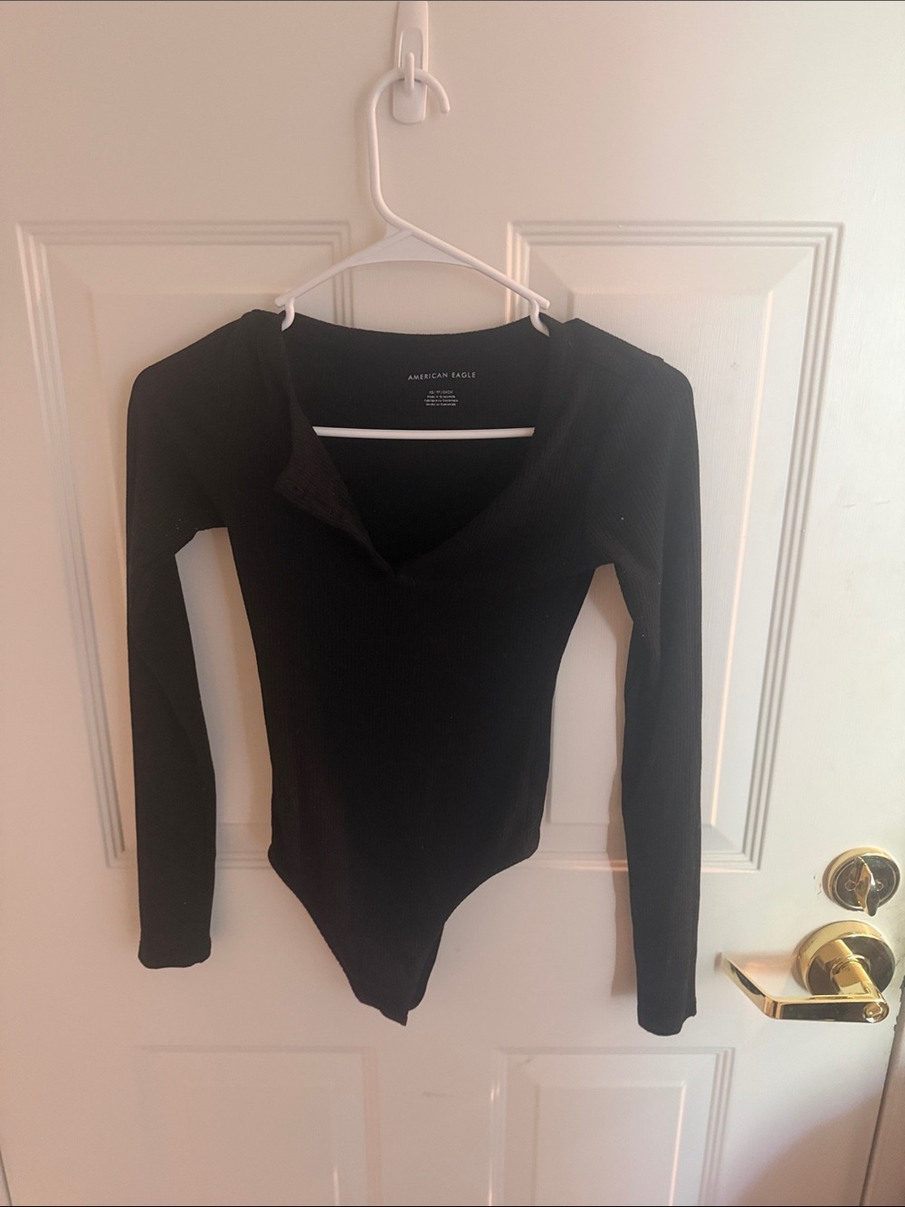 American Eagle Outfitters Black Ribbed Long-Sleeve Bodysuit